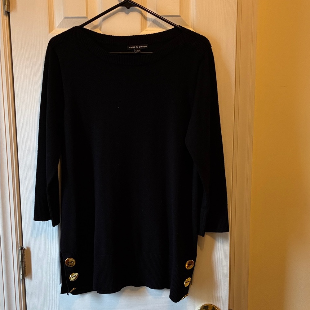 Cable & Gauge Black Knit Top with Logo Tag